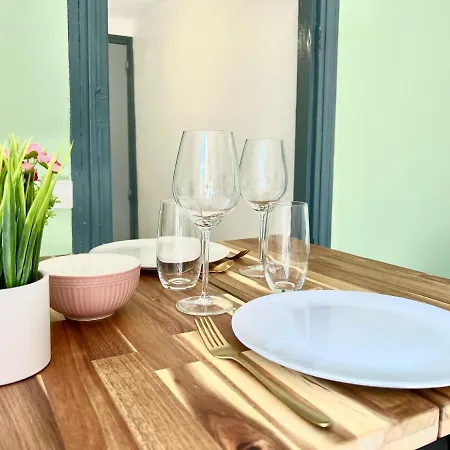 Le Mirabelle, Studio En Plein Centre Historique Appartement Poitiers