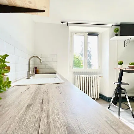 Appartement Le Mirabelle, Studio En Plein Centre Historique *